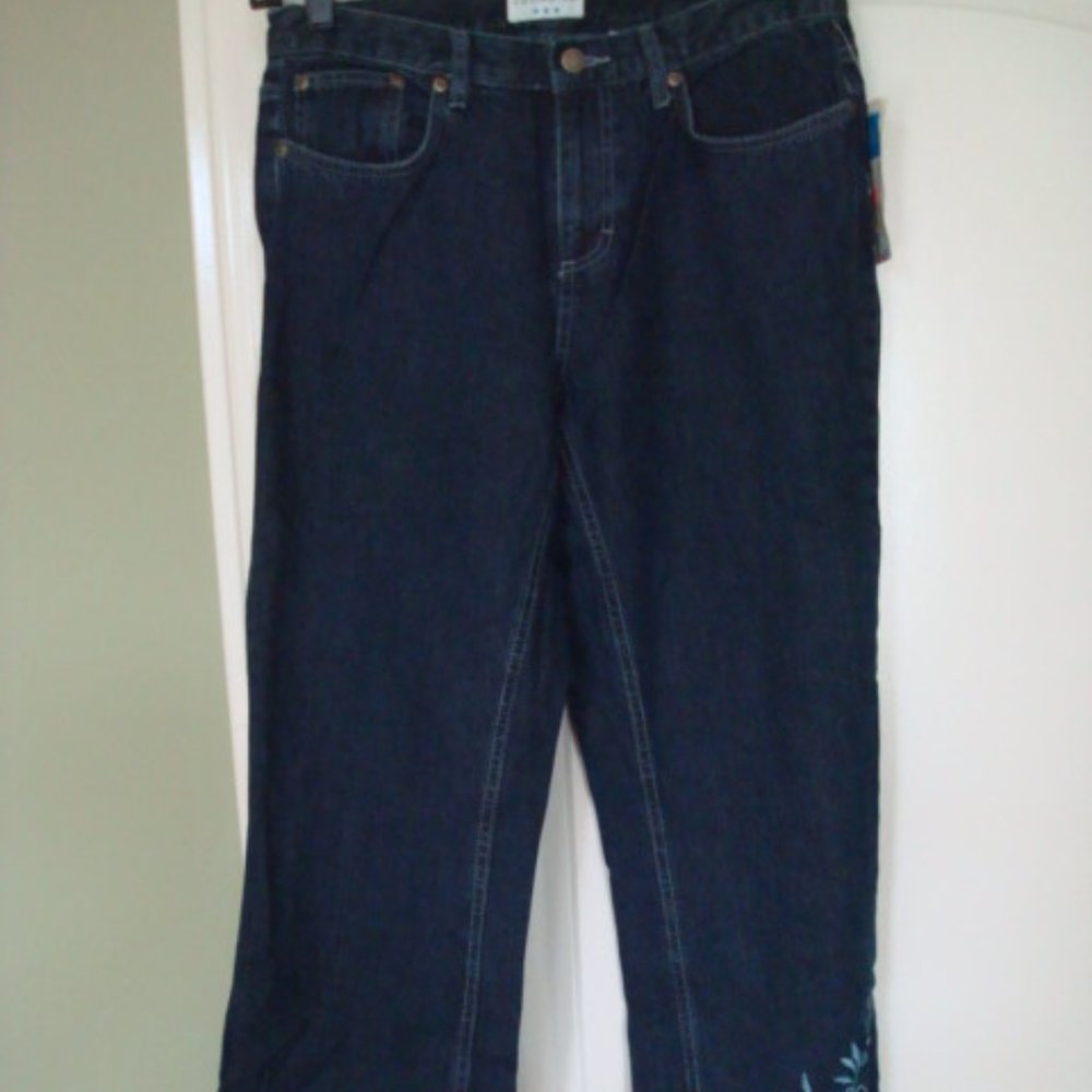 NWT DARK BLUE EMBROIDERED JEANS BY COVINGTON SZ 10